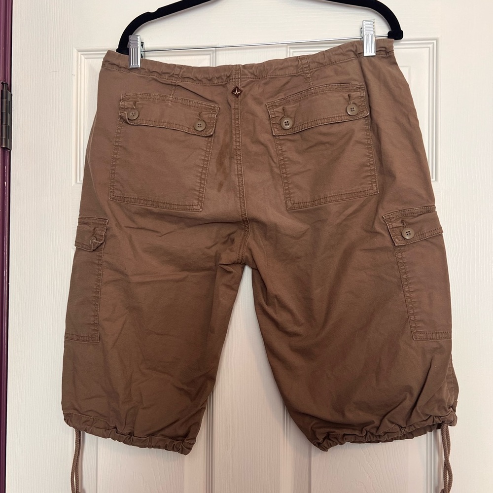 Women’s Prana Brown Cargo Drawstring Shorts - Picture 2 of 5